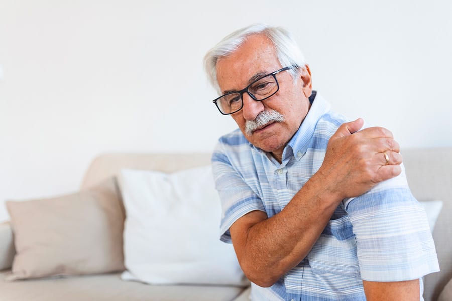 operation fracture complexe epaule personne agee chirurgie epaule chirurgie orthopedique paris chirurgien membre superieur nerfs peripheriques dr patrick houvet chirurgien orthopediste paris